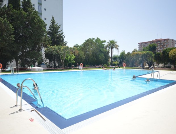BONANZA POOL AND GARDEN_12
